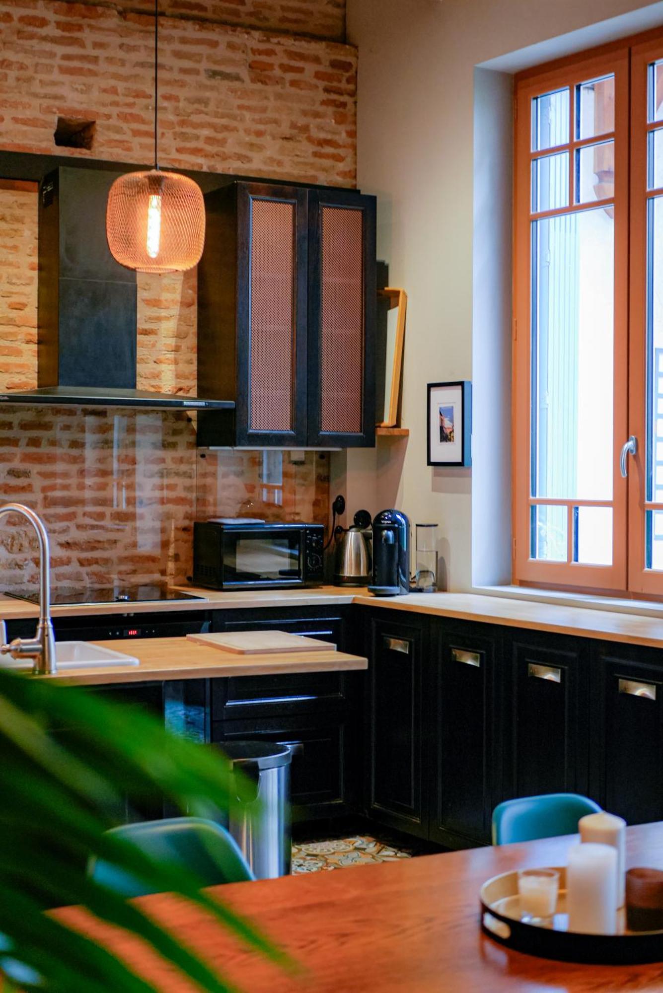 Apartment Hiding Place - Loft Toulousain Unique Toulouse